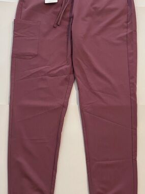 NEW Mandala Scrub Set with Tags | Medium | Tall Jogger Pants | Mauve